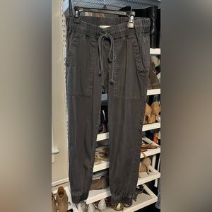 Anthropologie Cloth & Stone Women Charcoal Grey Relaxed Jogger Pants X-Small